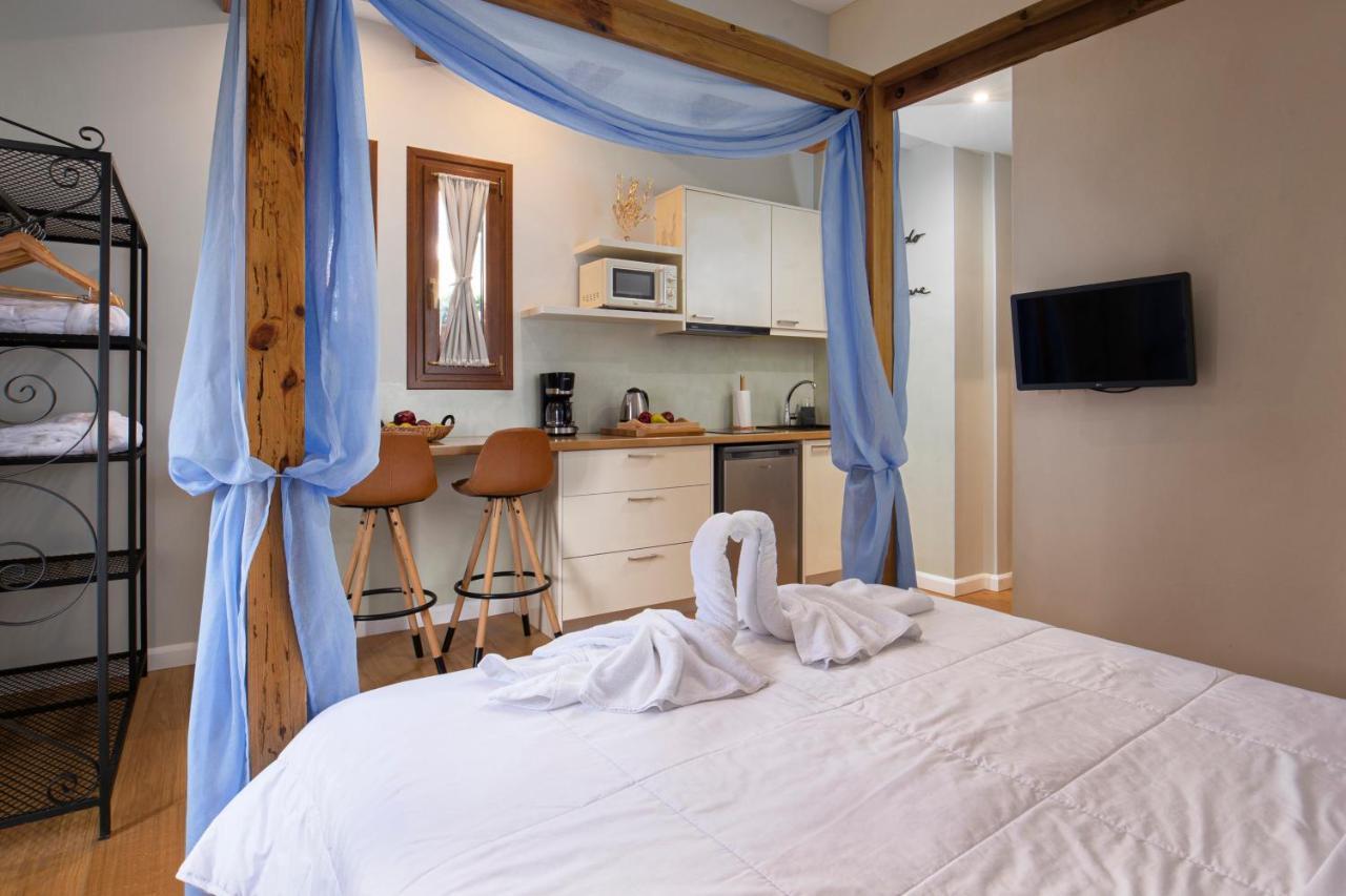 Andros 4 All Seasons Villas & Suites Ormos  Dış mekan fotoğraf